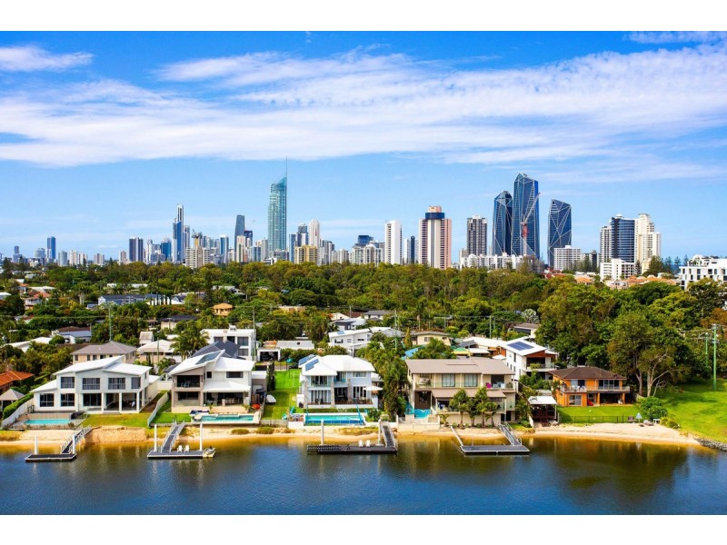 2805/33 T E Peters Drive, Broadbeach Waters QLD 4218