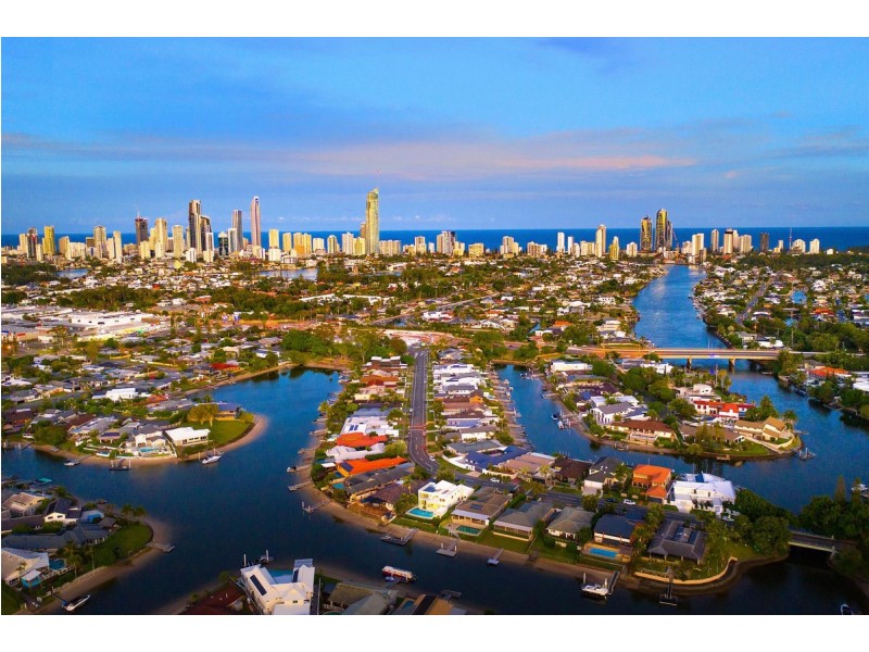 43 Boomerang Crescent, Sorrento QLD 4217