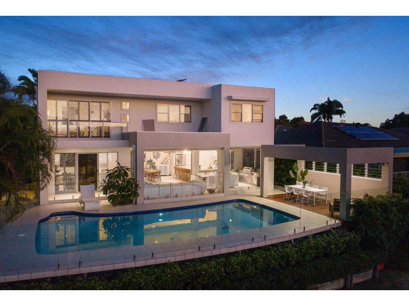 43 Boomerang Crescent, Sorrento QLD 4217