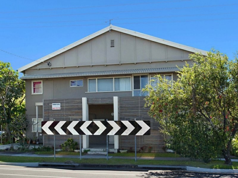 10/99 Golden Four Drive, Bilinga QLD 4225