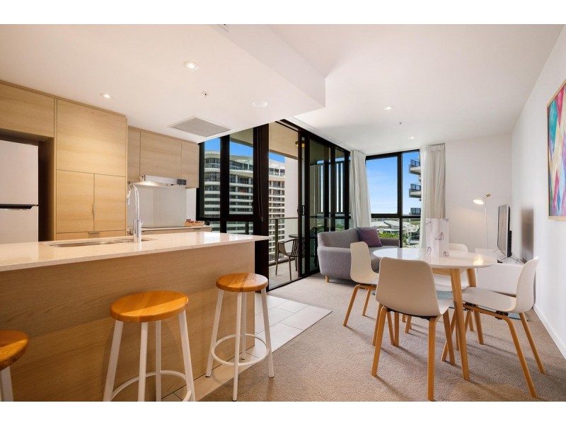 1401/2663 Gold Coast Highway, Broadbeach QLD 4218