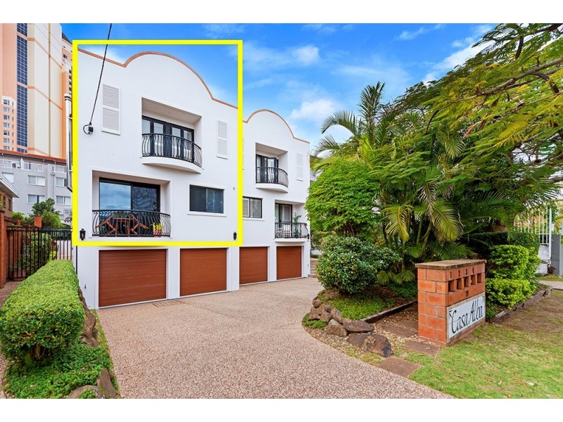 1/19 Jubilee Avenue, Broadbeach QLD 4218