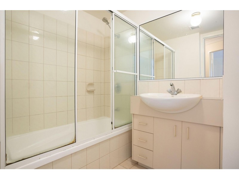 57/23 Wharf Road, Surfers Paradise QLD 4217