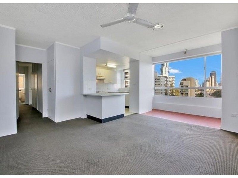 21/15 Pacific Street, Main Beach QLD 4217