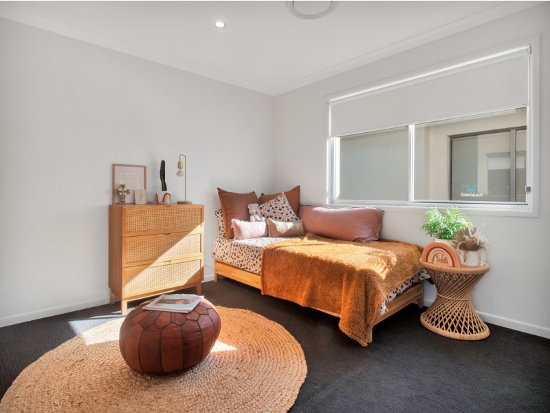 29 Cronulla Avenue, Mermaid Beach QLD 4218