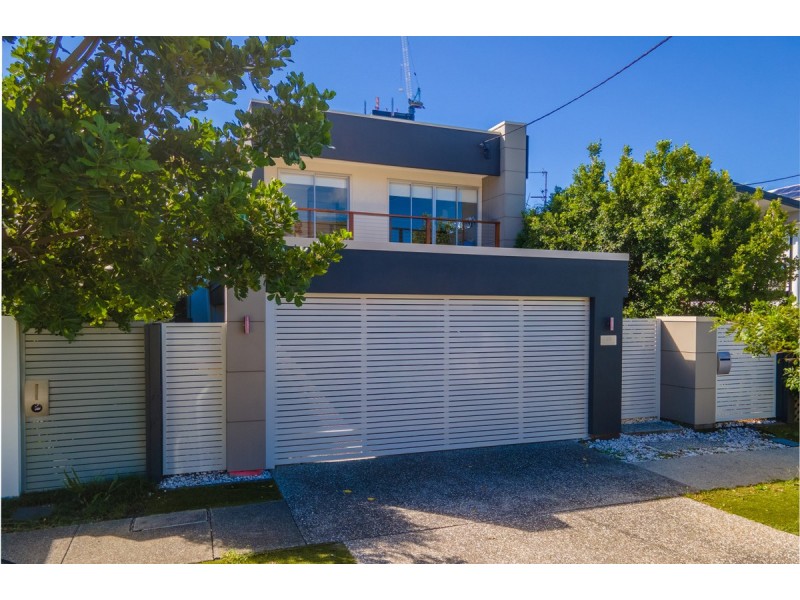 29 Cronulla Avenue, Mermaid Beach QLD 4218