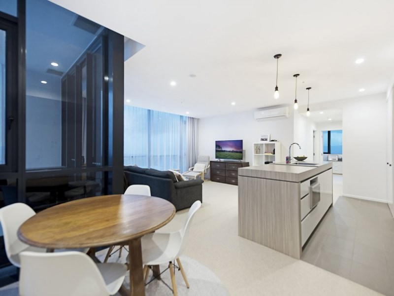198/31 Queensland Avenue, Broadbeach QLD 4218