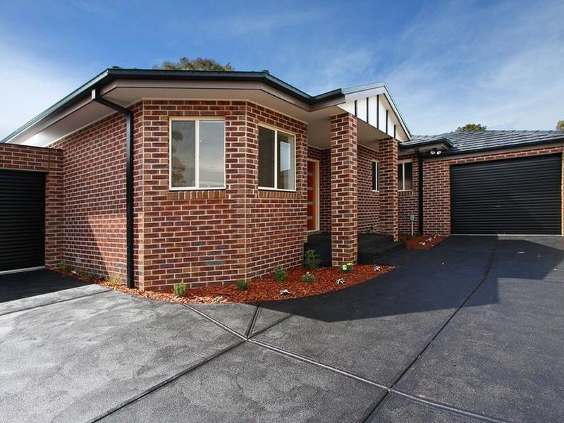 2/22 Hillpark Drive, Mornington VIC 3931