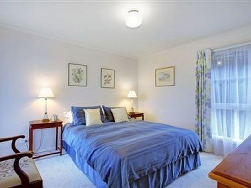 4/88 Tanti Avenue, Mornington VIC 3931