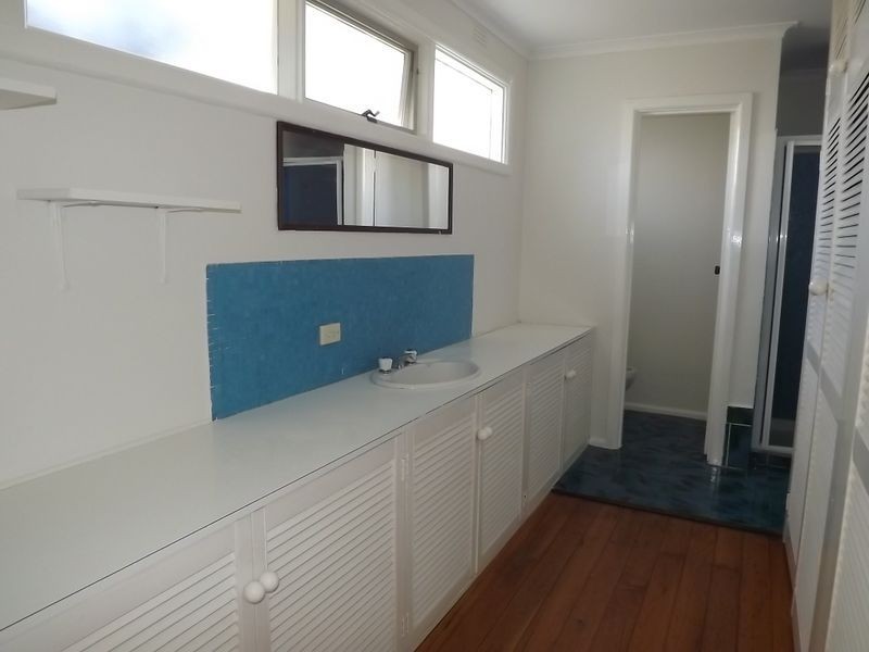 6 Gavan Court, Frankston VIC 3199