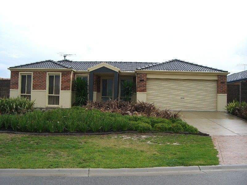 12 Bagshot Court, Mornington VIC 3931