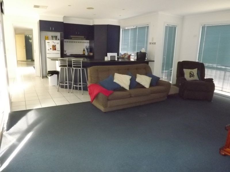 12 Bagshot Court, Mornington VIC 3931