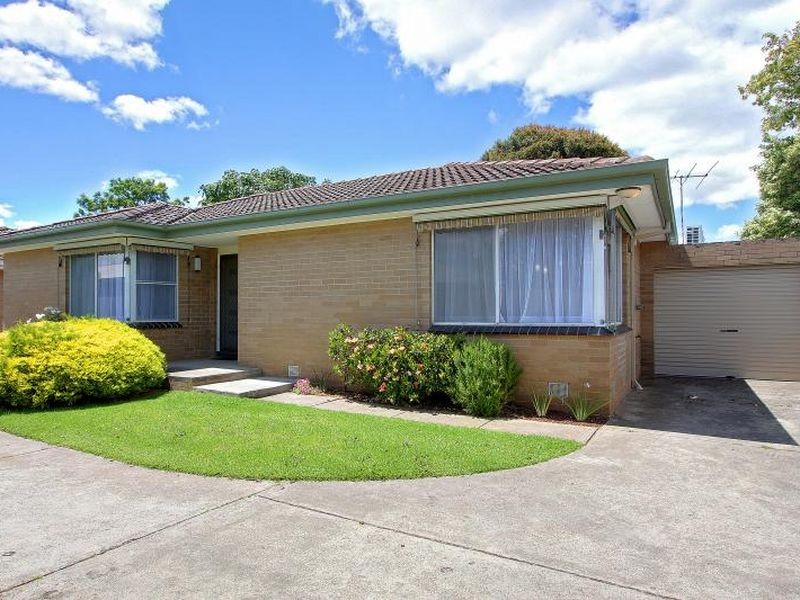 2/11 Wellington Street, Mornington VIC 3931