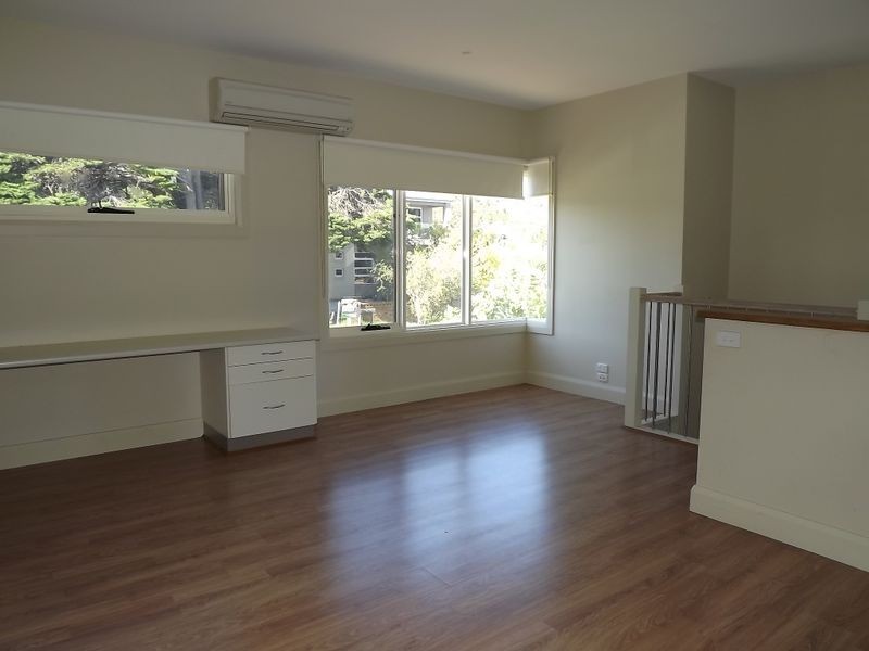 2/18 Thomas Street, Dromana VIC 3936