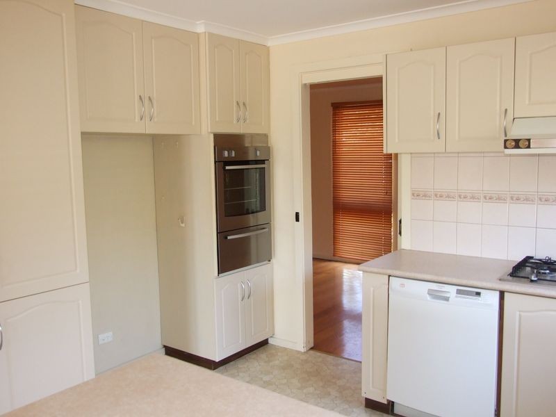 38 Gleneagles Avenue, Mornington VIC 3931