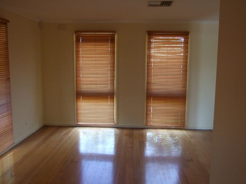 38 Gleneagles Avenue, Mornington VIC 3931