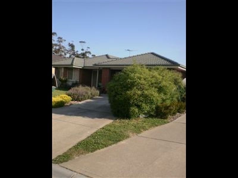 11 Dale Street, Mount Martha VIC 3934