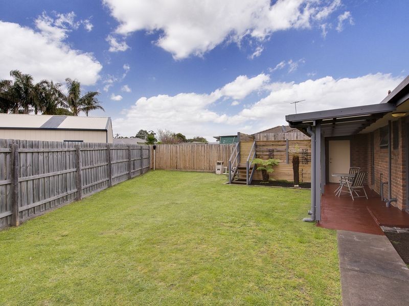 28 Carcoola Court, Rosebud VIC 3939