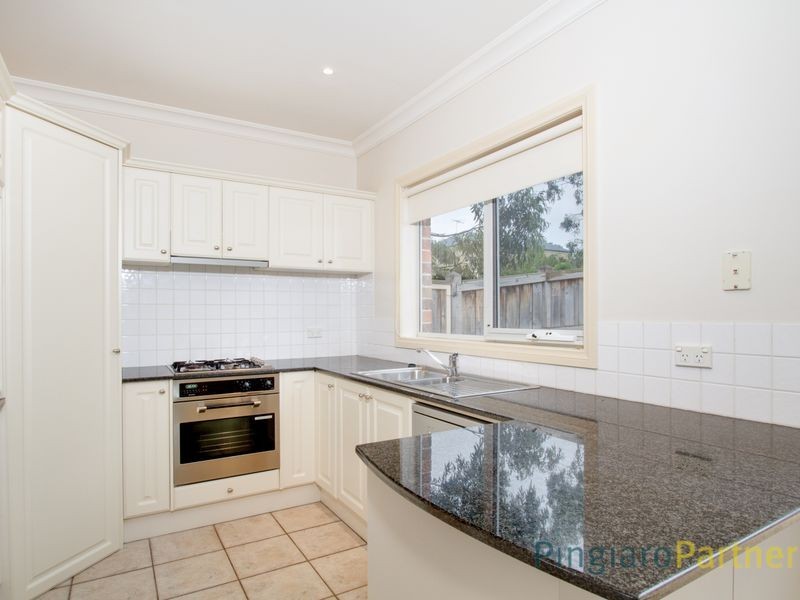 1/5 Venice Street, Mornington VIC 3931