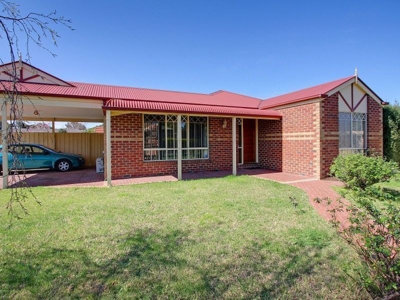 8 Gurners Lane, Mount Martha VIC 3934