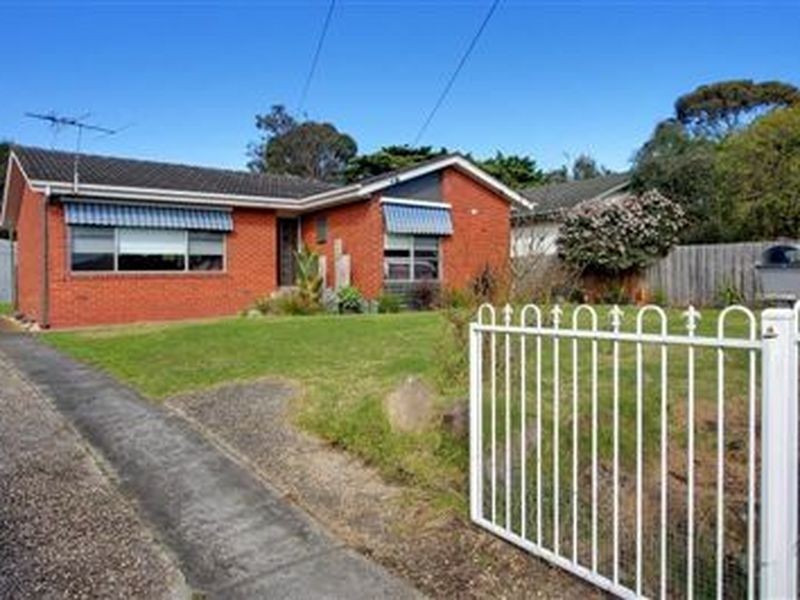 24 Tarana Street, Mornington VIC 3931