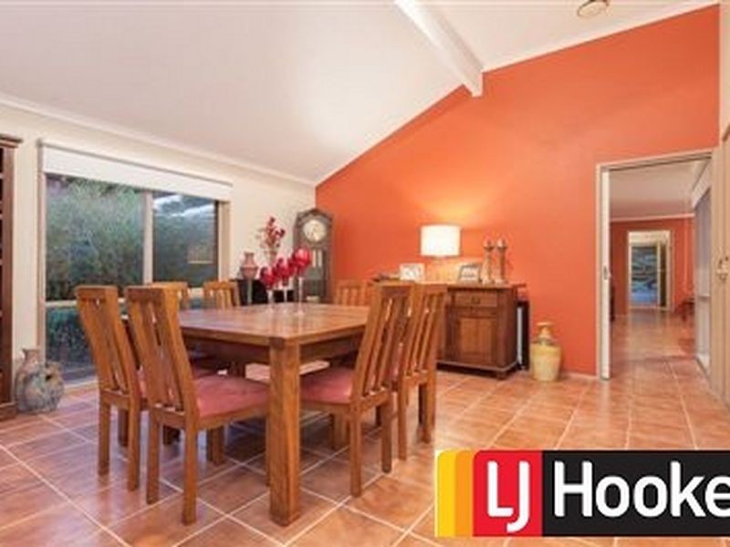 9 Vivian Way, Mount Martha VIC 3934