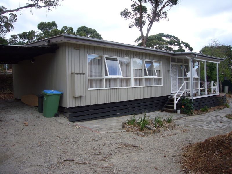 81 Bay Road, Mount Martha VIC 3934