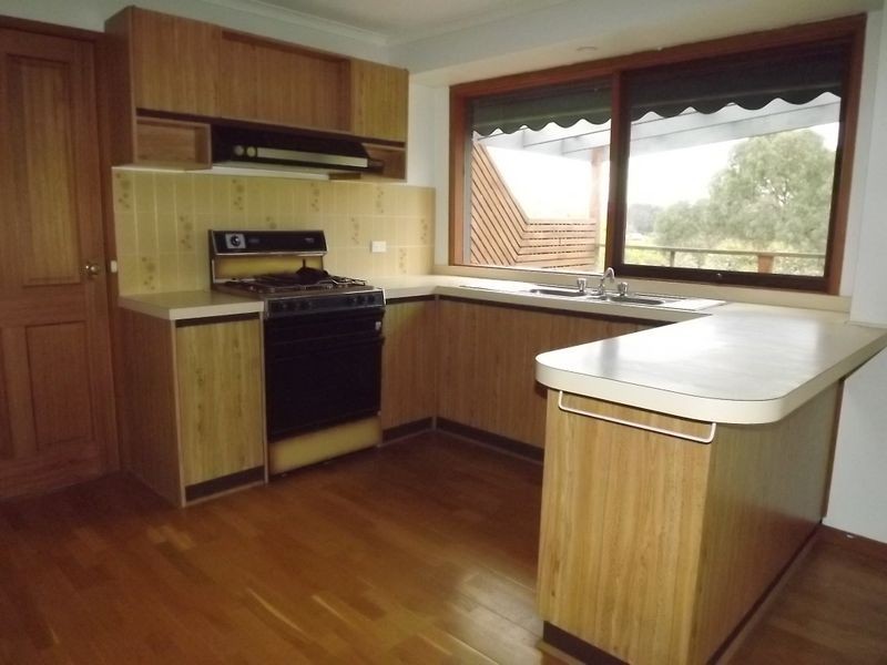 27 Dorset Road, Mount Martha VIC 3934