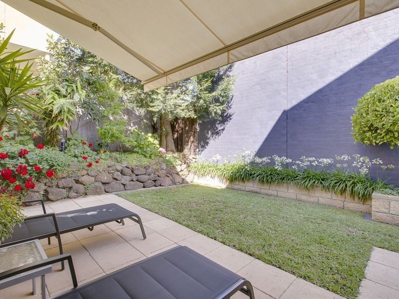 4/14 Wilsons Road, Mornington VIC 3931