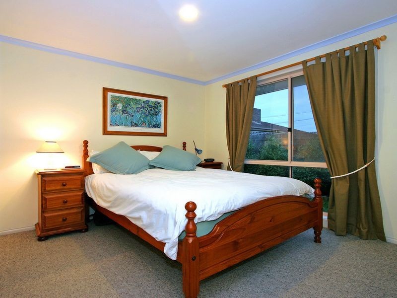 11/26 Pamela Place, Mornington VIC 3931