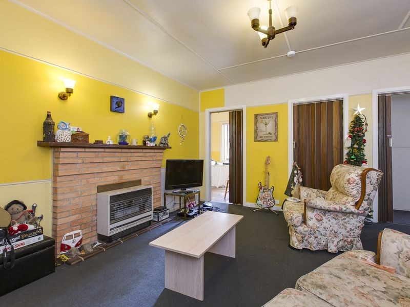 13 Ocean Street, Rosebud VIC 3939