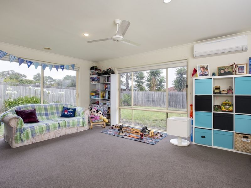 40 Caversham Drive, Mornington VIC 3931