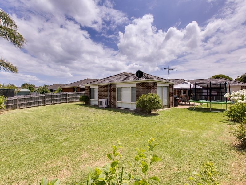 40 Caversham Drive, Mornington VIC 3931