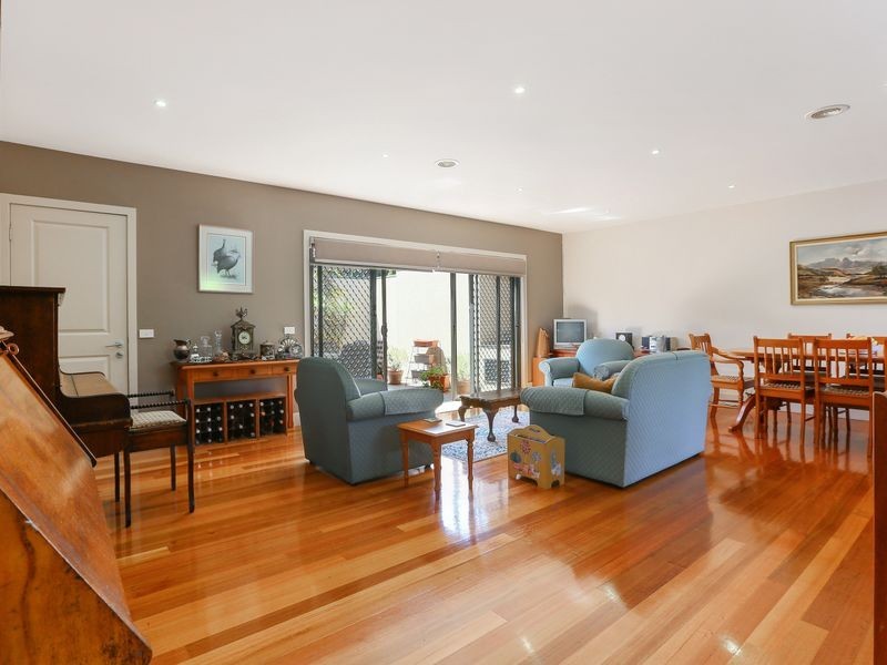 1/37 Nunns Road, Mornington VIC 3931