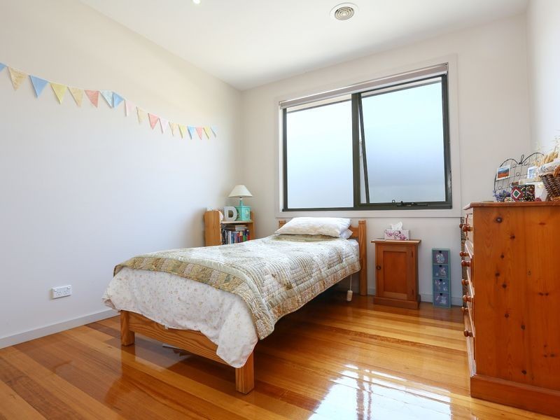 1/37 Nunns Road, Mornington VIC 3931