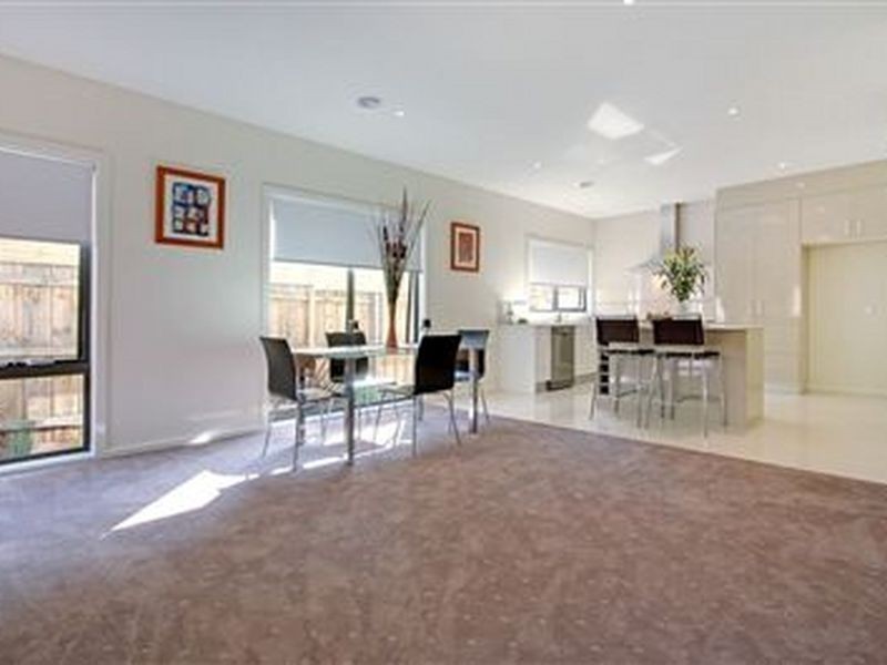 1/9 Macdonald Grove, Mornington VIC 3931