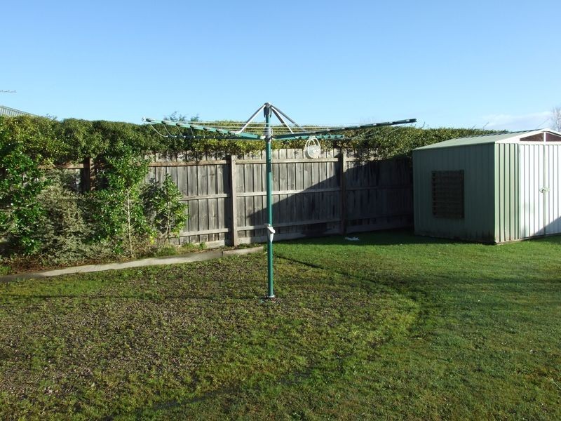 9 Summerfield  Drive, Mornington VIC 3931