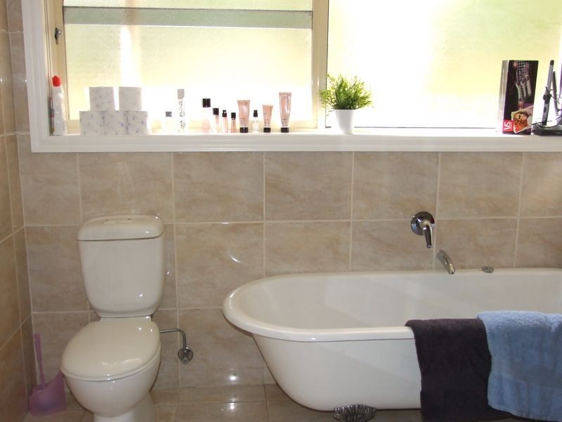 5 Sherwood Crescent, Mount Martha VIC 3934