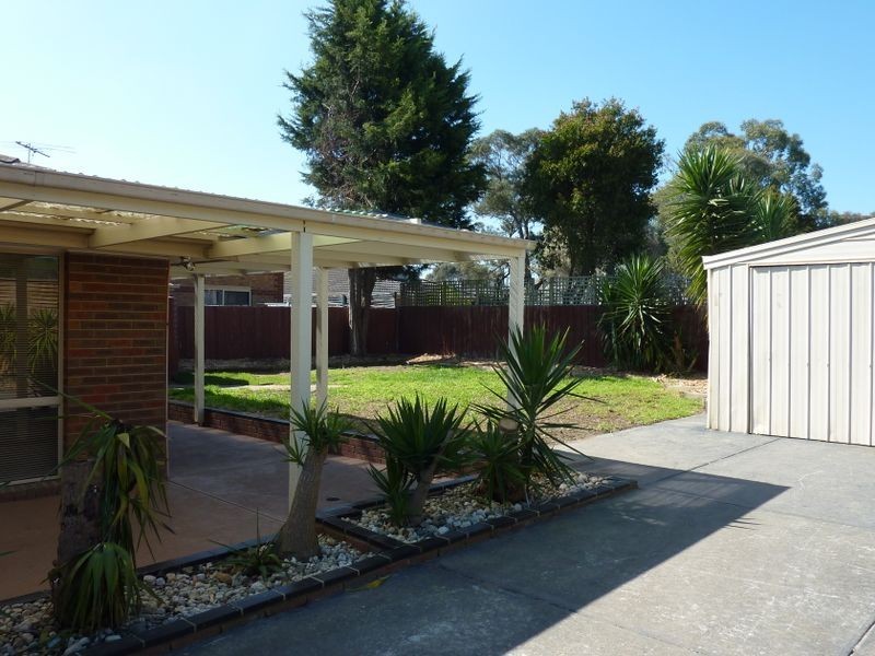 45 Clarendon Drive, Somerville VIC 3912