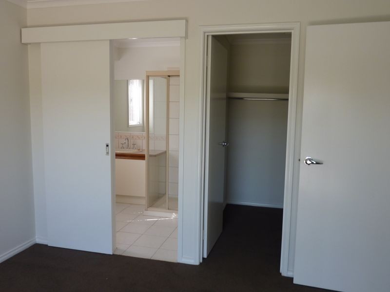 45 Clarendon Drive, Somerville VIC 3912