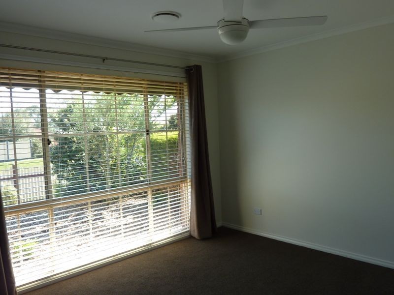 45 Clarendon Drive, Somerville VIC 3912
