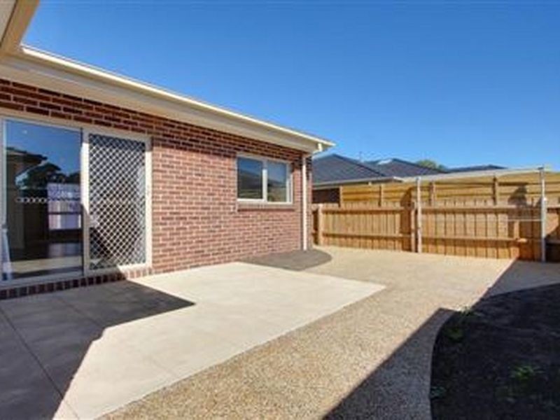 2/26 Maxwell Street, Mornington VIC 3931