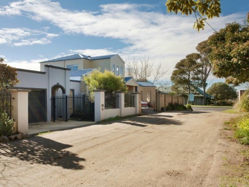 7 May Street, Mornington VIC 3931