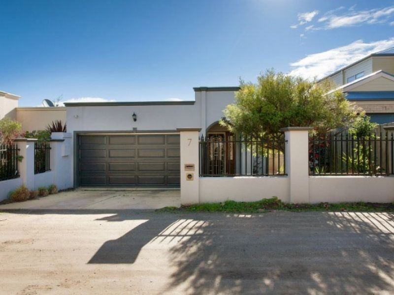 7 May Street, Mornington VIC 3931