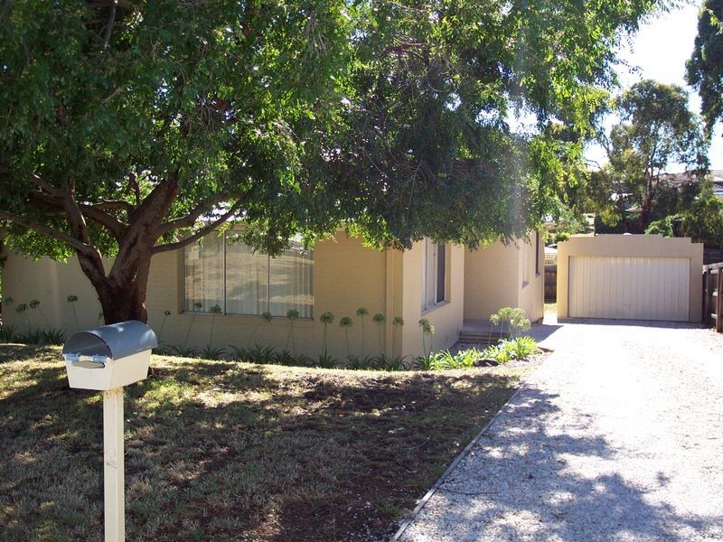 41 Sanderling Crescent, Mornington VIC 3931