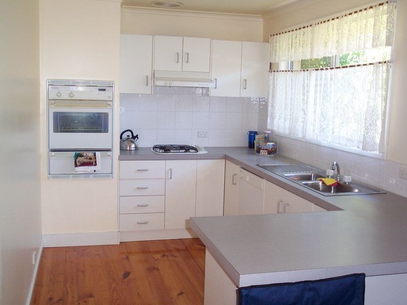 41 Sanderling Crescent, Mornington VIC 3931