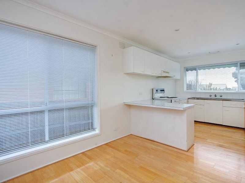 4 Dahlia Street, Dromana VIC 3936