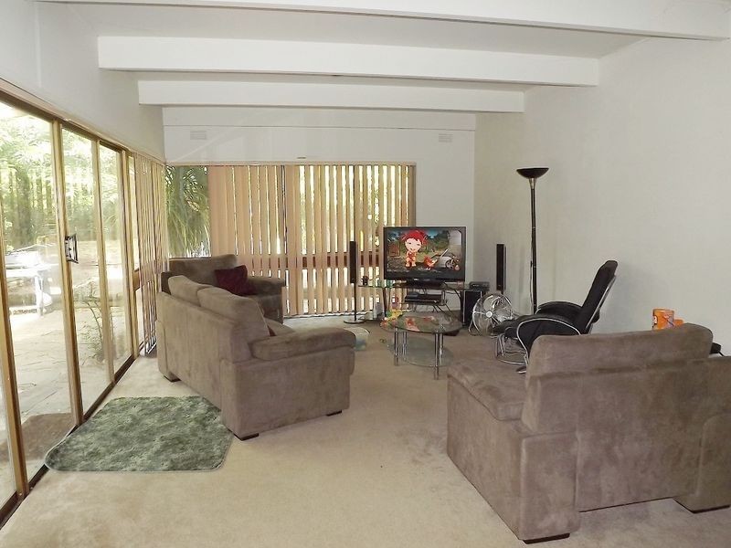 24 Suffolk Crescent, Mount Martha VIC 3934