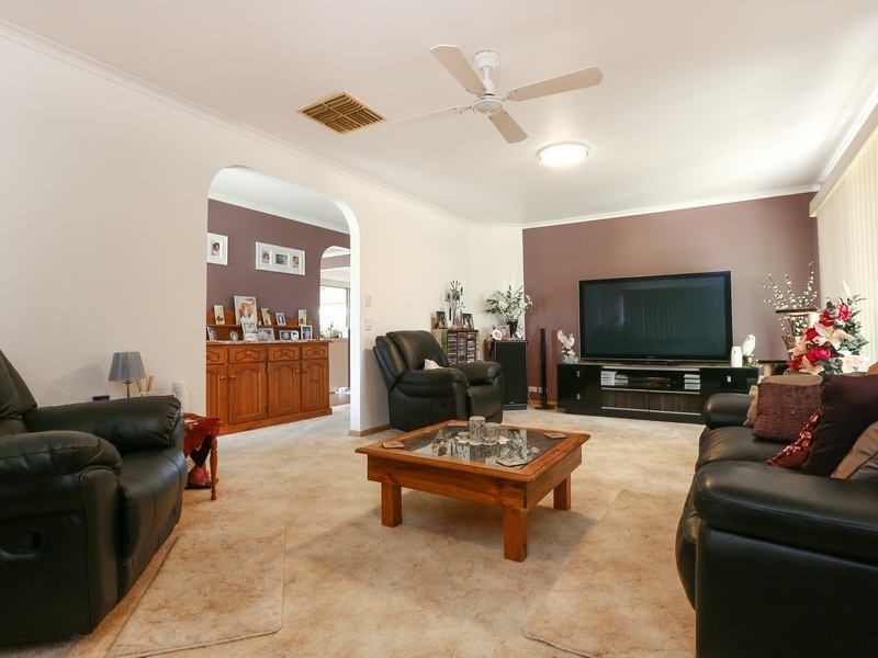 14 Carol Street, Mornington VIC 3931