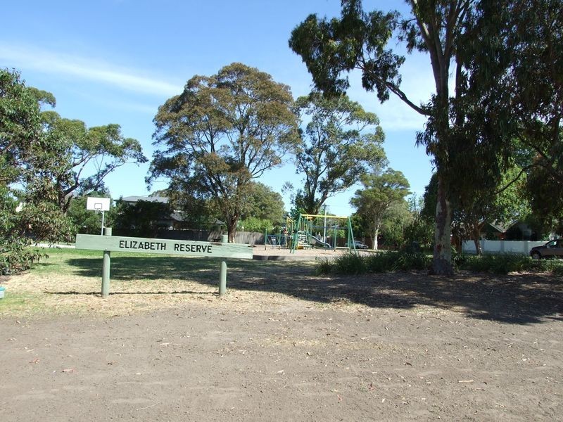 15 Elizabeth Street, Mornington VIC 3931